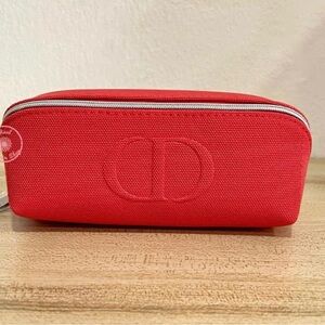 NWOT Dior Beauty Make-Up pouch. Red.